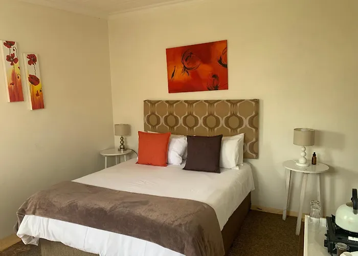 Hartley Manor Guest House