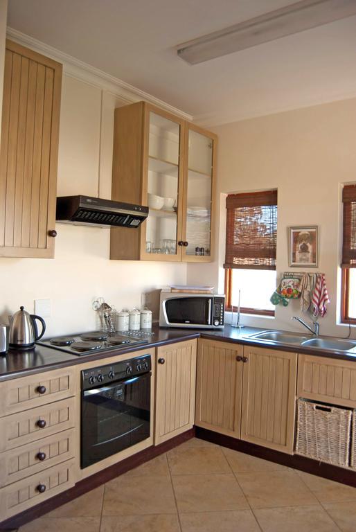 Hartley Manor Bed & Breakfast