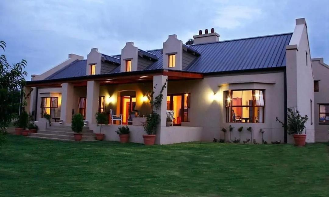 Bed & Breakfast Hartley Manor 3*