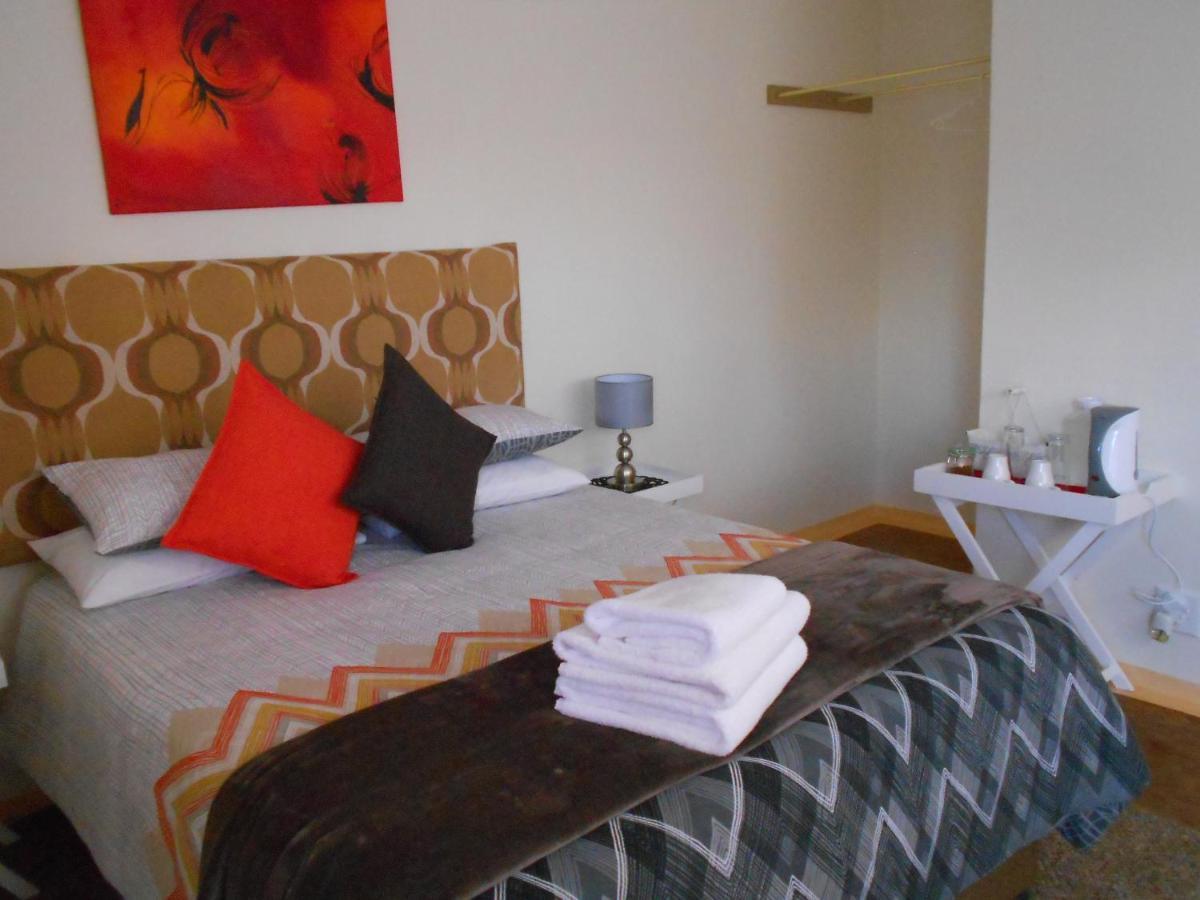 Hartley Manor Bed & Breakfast